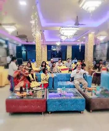 Hotel Vishal Palace Unnao ภายนอก รูปภาพ